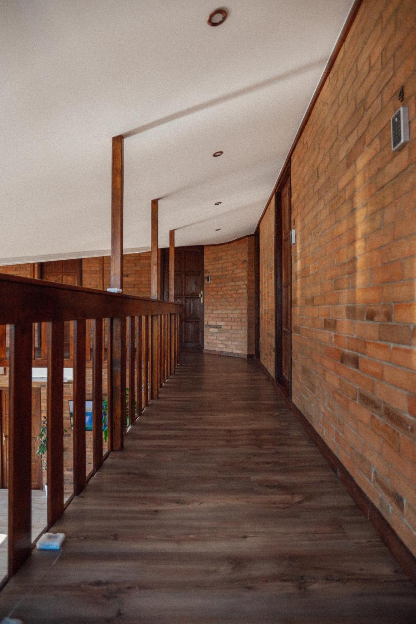 Megnyugtat-Lak Apartmanhaz Демьен Экстерьер фото